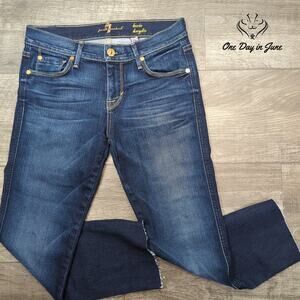 7 For All Mankind The Lexie Petite Jeans Size 26 (2P)